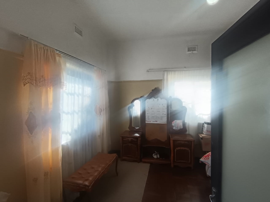2 Bedroom Property for Sale in De Beers Northern Cape